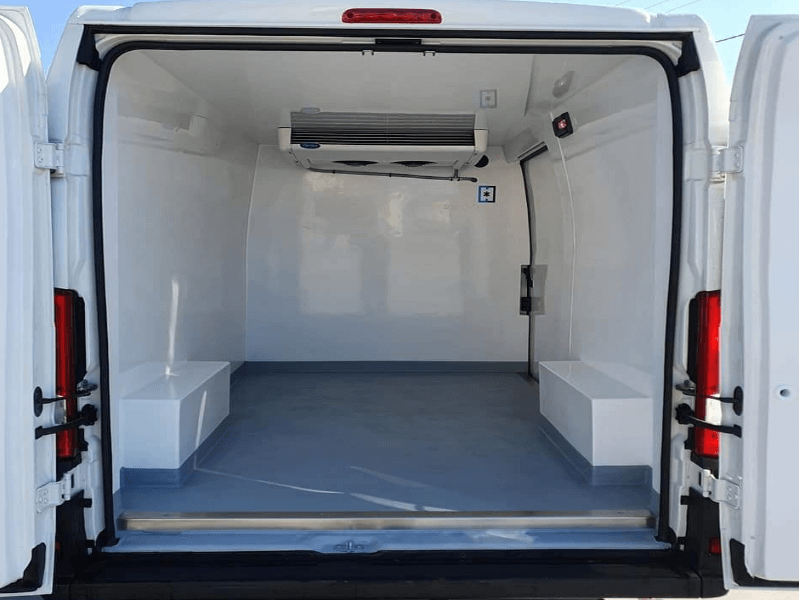 Ενοικίαση Van Ψυγείο Citroen Jumper back